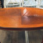 211 7057 COFFEE TABLE